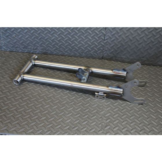 Yamaha Banshee Swing Arm - Image 6