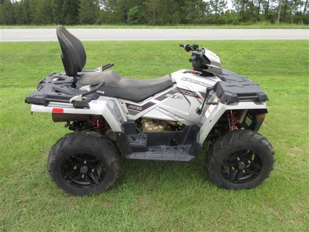 2017 Polaris® Recreation/Utility Sportsman® Touring 570 SP Silver Pearl - Image 4